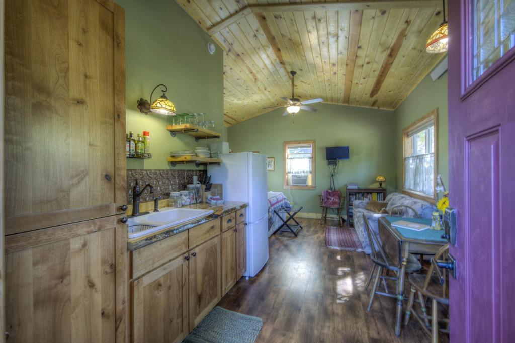 Villa Yak Ridge Cabins And Farmstead By Mount Rushmore Keystone Exterior foto